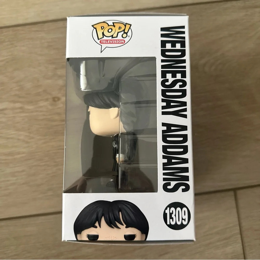 Funko POP! Wednesday Addams #1309 - Picture 2 of 8